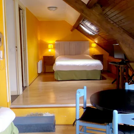 Logis Restaurant Saint Martin Surville (Calvados)