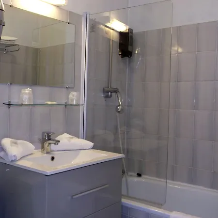 Logis Restaurant Saint Martin 2* Surville (Calvados)