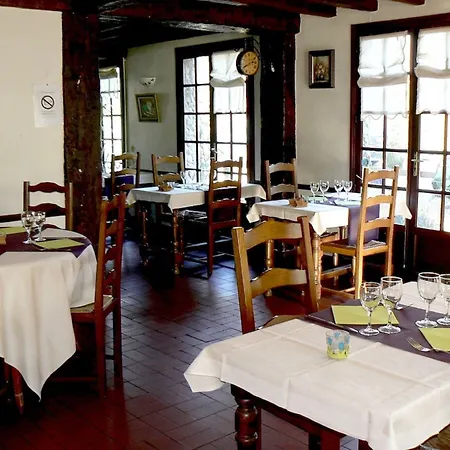 Logis Restaurant Saint Martin 2*