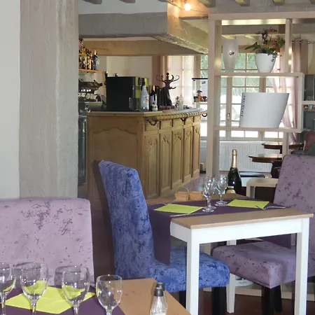 Logis Restaurant Saint Martin Surville (Calvados)