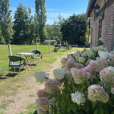 Hotel Logis Restaurant Saint Martin Surville (Calvados)