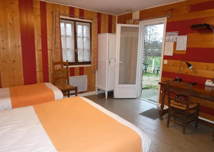 Saint Martin Hotel Surville (Calvados)